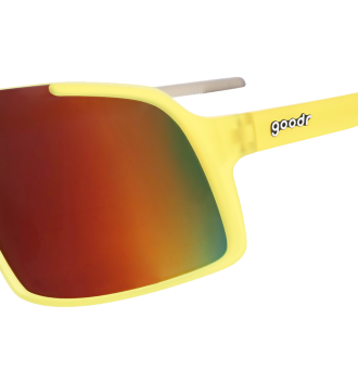 1_LivesLifeinAll-Caps_SideTransparent.png
